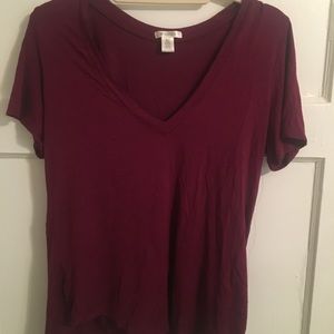 Maroon v-neck